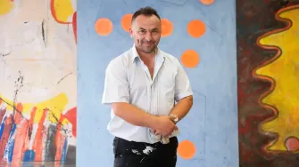 U svojem slikarstvu Kljun se koristi širokom paletom boja, eklektičnim kolorističkim potezima i formom i sadržajem na platnu