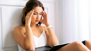 Kako ublažiti valunge u perimenopauzi: Vodič kroz prehranu i stil života