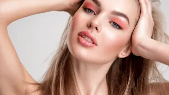 Kremasta rumenila: Ljetni beauty must-have za prirodan sjaj i svjež izgled