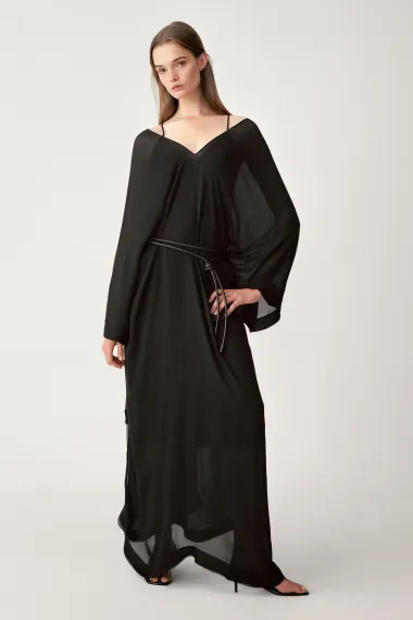 Kaftan – ljetni klasik koji ovog ljeta nosimo i u gradskim kombinacijama