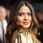 Salma Hayek otkrila tajnu mladolike kože: 'Baka me naučila da izbjegavam jutarnje umivanje'
