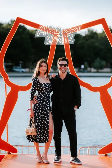 Zagreb u narančastom raspoloženju: Stiže 'Turn On The Sunset' pop-up događaj na Strossmayerov trg