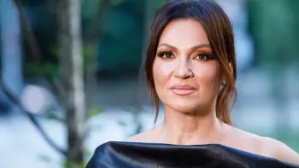 Čipka, til i cvijeće: Nina Badrić u haljini stvorenoj za ljetne dane