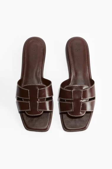 Trendseterice ih obožavaju: I ovog ljeta nosimo sandale inspirirane kultnim Hermes modelima