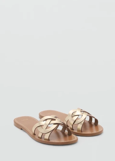 Trendseterice ih obožavaju: I ovog ljeta nosimo sandale inspirirane kultnim Hermes modelima