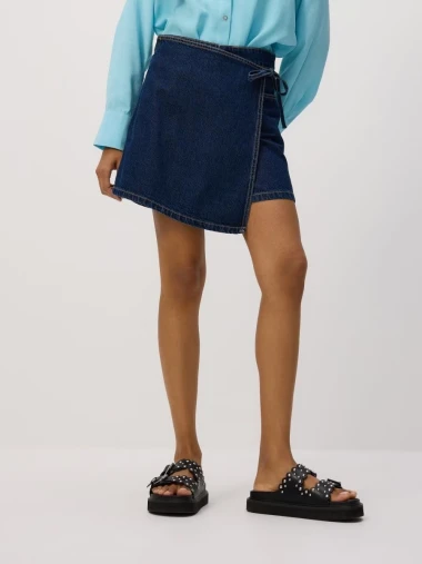 Suknja-hlače viđamo posvuda: Trend koji vlada high street kolekcijama
