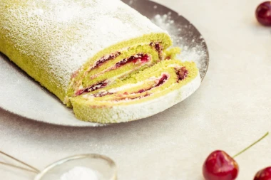 Neodoljiva domaća rolada: Klasični recept koji uvijek uspijeva