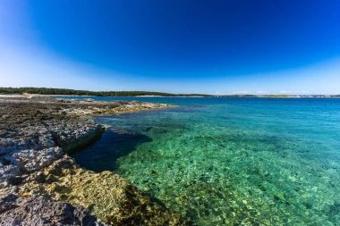 Skrivene oaze: 10 jadranskih plaža koje morate posjetiti ovog ljeta