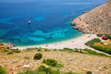 Skrivene oaze: 10 jadranskih plaža koje morate posjetiti ovog ljeta