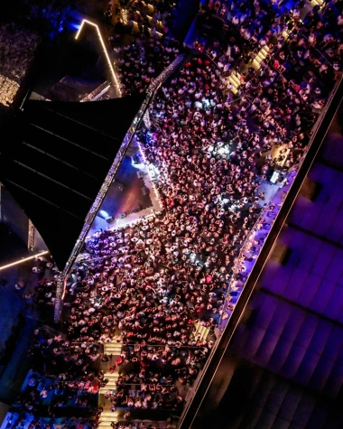 Promet stao, klub pun do zadnjeg mjesta: Diamond spektakularno otvorio sezonu uz Zdravka Čolića