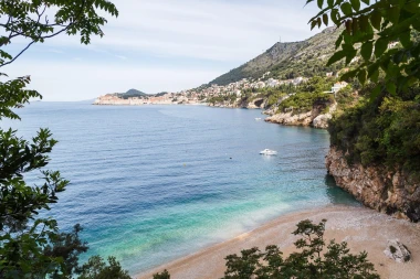 Najljep&scaron;e oaze: 10 jadranskih plaža koje morate posjetiti ovog ljeta