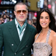 Ona u šljokicama, on u zelenom odijelu: Brad Pitt i Ines de Ramon zasjali na crvenom tepihu