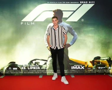 Vrućina, adrenalin i Brad Pitt - "F1 film" zapalio Zagreb na blockbuster screeningu ljeta