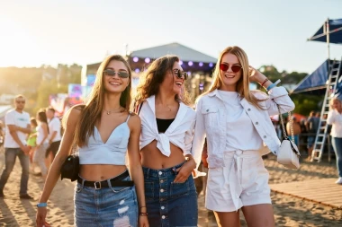 Što odjenuti na koncerte i glazbene festivale: Ljetni modni vodič i outfit ideje