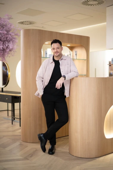 30 godina ljepote, strasti i znanja: Obiteljski brend koji nadilazi frizerski salon - Zirdum
