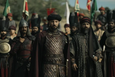 Rade Šerbedžija u epskoj povijesnoj seriji 'Uzlet gavrana' - sada na platformi Voyo!