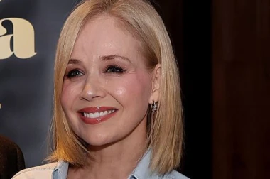 Raspjevana Jelena Rozga u trapezicama i tenisicama za kojima su poludjele trendseterice