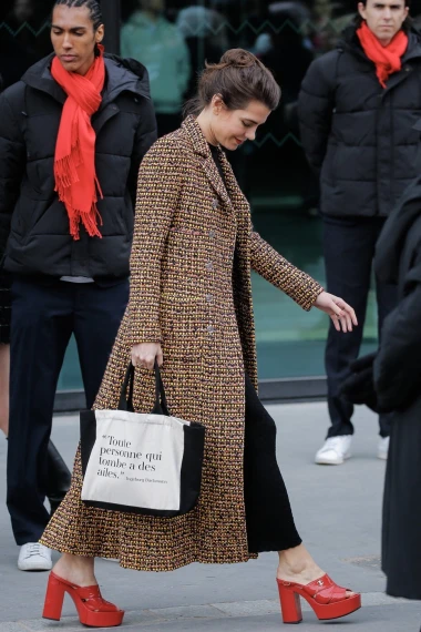 Charlotte Casiraghi: Unuka Grace Kelly oličenje je suvremene elegancije