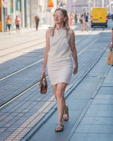 Tri dame, pastelne boje i različit stil: Djevojke iz centra grada u nježnim bojama ljeta