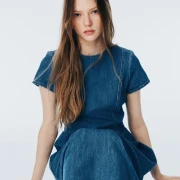 Traper haljine – ključni komad za stylish povratak u grad