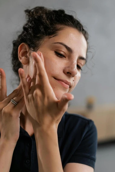 Skincare rutina za mali budžet: Najbolji serumi ispod 10 eura