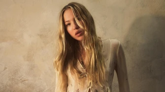 Lepršave i ženstvene boho bluze hit su ovo ljeto jer podižu svaku kombinaciju