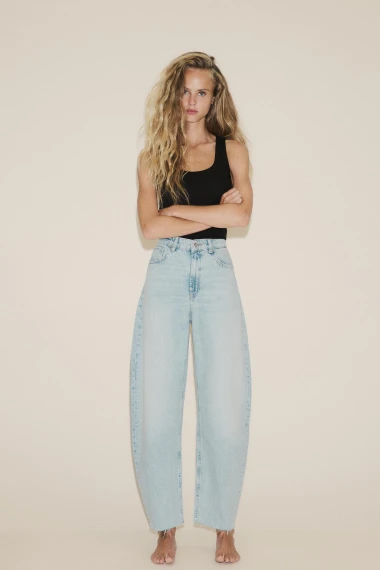 Vraćaju se barrel jeans - znamo gdje već sada pronaći najbolje modele