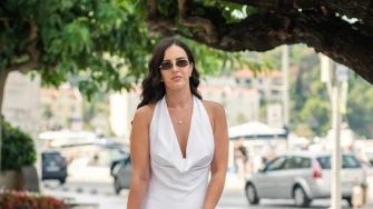 Makarska špica: Tri dame u haljinama koje su idealne za svečane prigode