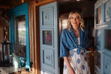 Anita Martinović priprema teren za prve spojeve u novoj image kampanji 'Ljubav je na selu'
