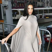 Kim Kardashian i Amal Clooney pretvorile crveni tepih u modnu bajku