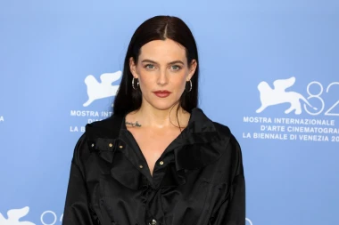 Emma Stone i Riley Keough znaju tajnu crnih modnih izdanja