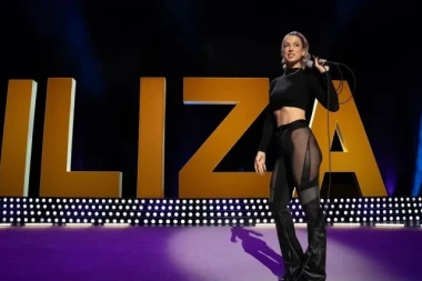 Iliza Shlesinger stiže u Zagreb: žena koja se usudi biti sve ono što i mi jesmo (samo puno duhovitije)