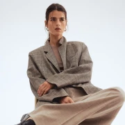 Elegantno i praktično: Oversized sakoi koje ćeš obožavati ove jeseni