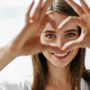 Zbogom umornim očima! Uz ove beauty trikove riješit ćeš se tamnih podočnjaka