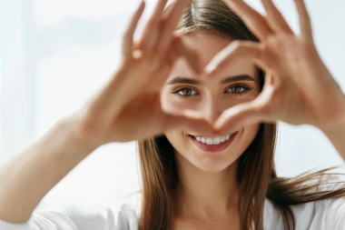 Zbogom umornim očima! Uz ove beauty trikove riješit ćeš se tamnih podočnjaka