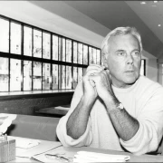 Giorgio Armani: Modni genij koji je redefinirao eleganciju i oblikovao talijanski luksuz