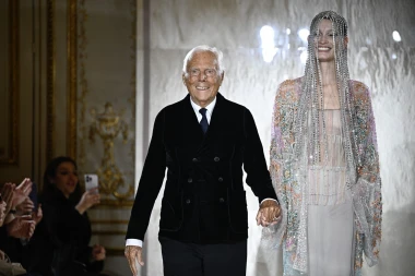 Giorgio Armani: Modni genij koji je redefinirao eleganciju i oblikovao talijanski luksuz