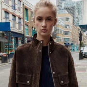 Tražiš kratku jaknu za jesen? Donosimo najchic modele za ovu sezonu