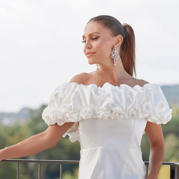 Mila Horvat sjaji u novoj bridal kampanji Hippy Gardena