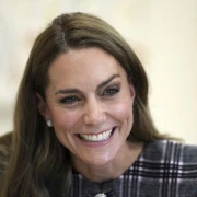 Kate Middleton opet je brineta - nakon niza komentara o plavoj nijansi njezine kose