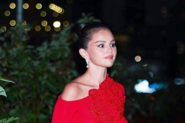 Haljina Selene Gomez idealna je za vjenčanja, a mi smo pronašli povoljne verzije