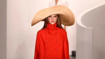 Ralph Lauren minimalističkom kolekcijom najavio tri boje koje će se nositi sljedeće sezone