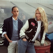 Tommy Hilfiger predstavlja jesensku kampanju 2025: 'The Hilfiger Racing Club'