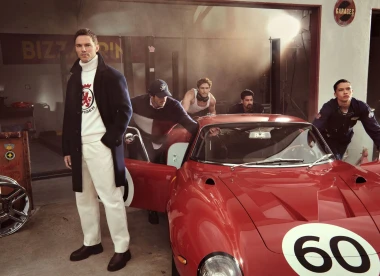 Tommy Hilfiger predstavlja jesensku kampanju 2025: 'The Hilfiger Racing Club'
