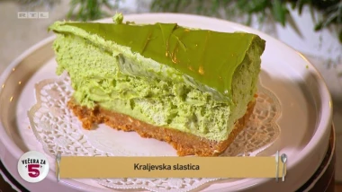 Desert koji je oduševio gledatelje 'Večere za 5'- donosimo recept za slasticu s pistacija namazom