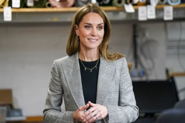 Kate Middleton pokazala još jedno dobro odijelo, a karirani uzorak pun je pogodak