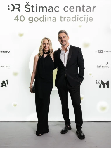 Uz poznata lica i biserne osmijehe, Štimac dental centar proslavio 40 godina izvrsnosti na prvom gala događaju nakon ljeta