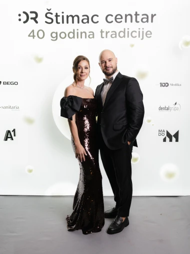 Uz poznata lica i biserne osmijehe, Štimac dental centar proslavio 40 godina izvrsnosti na prvom gala događaju nakon ljeta