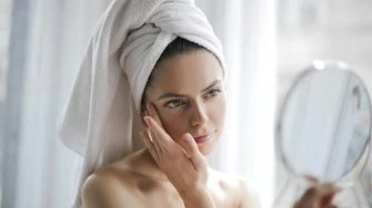 Hranjive kreme za lice koje vrijedi uvrstiti u jesensku skincare rutinu