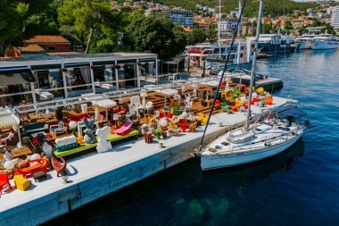 Veliki party u Amore Sea Clubu – Opatija dobila novo moderno okupljalište uz more